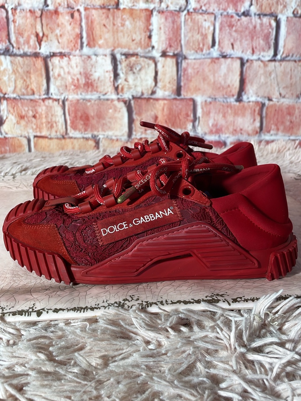 Dolce & Gabbana Women’s Red Lace-Panel Low-Top Sneakers